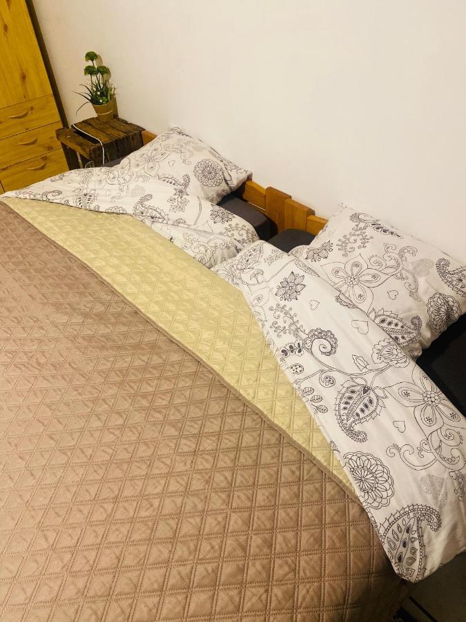 Family Room 利布拉蒙 外观 照片